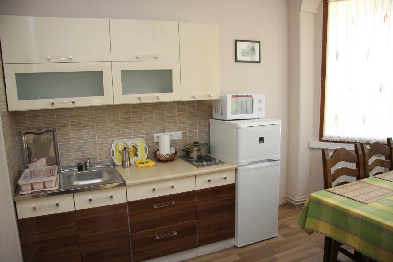 Villa Maria Apartman Miskolc Ngoại thất bức ảnh