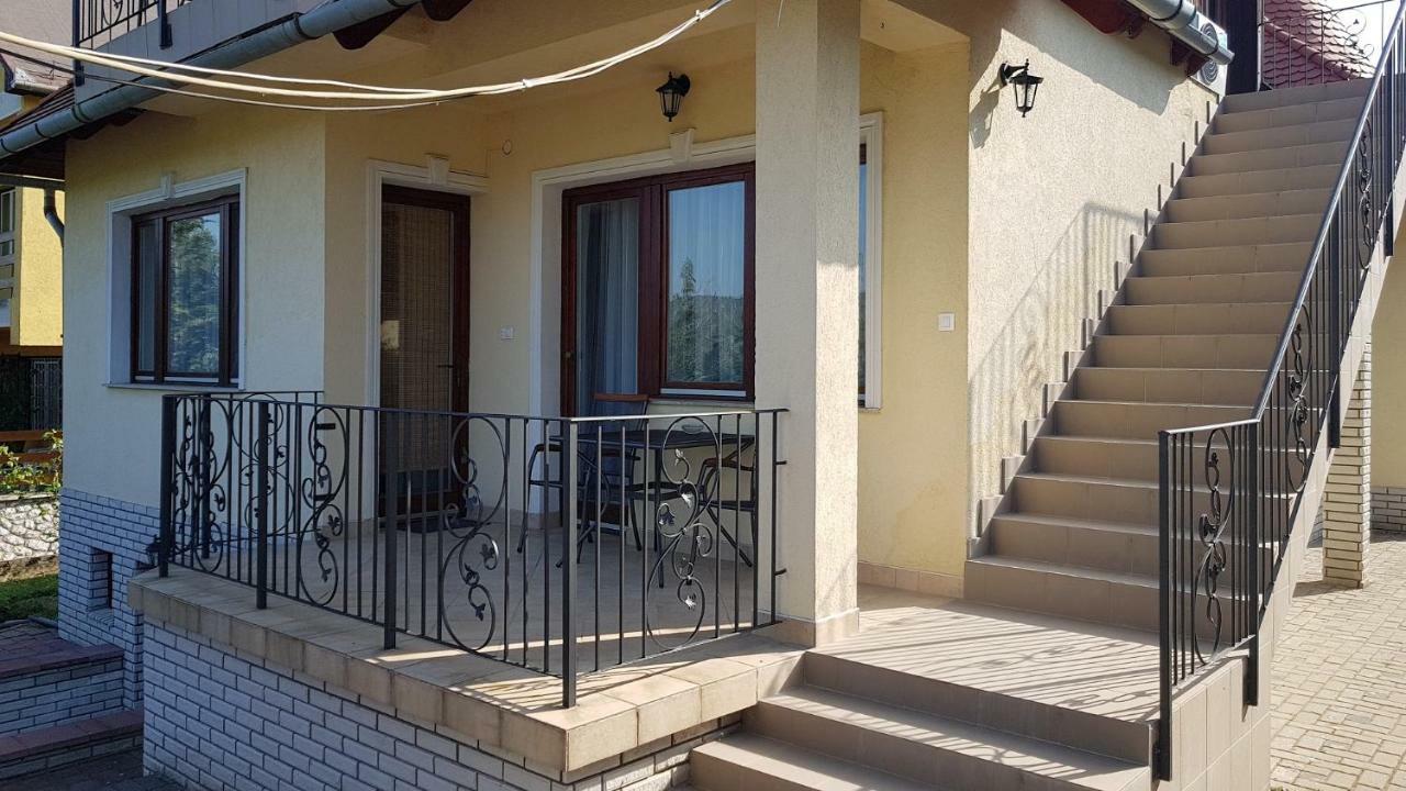 Villa Maria Apartman Miskolc Ngoại thất bức ảnh